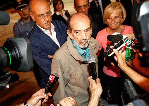 Freed Teacher and Italian Journalist Recount Syria Kidnap Ordeal