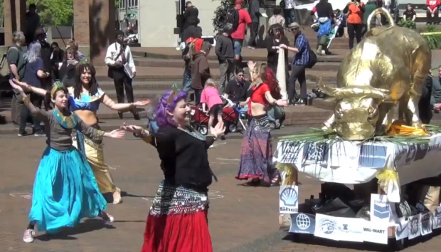 Video: Occupy Portland Dances Around Golden Calf on May Day 2013