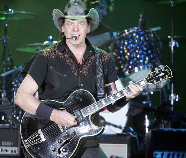 Rocker Ted Nugent Plans to Attend Obamas State of the Union Address