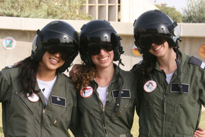 Pictures of Israeli Military Women