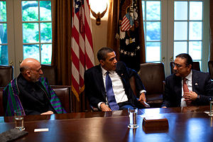 President Barack Obama (center) with Afghan Pr...